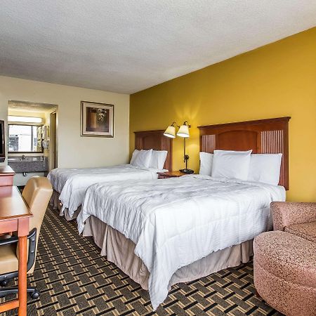 Econo Lodge Byron Exterior foto