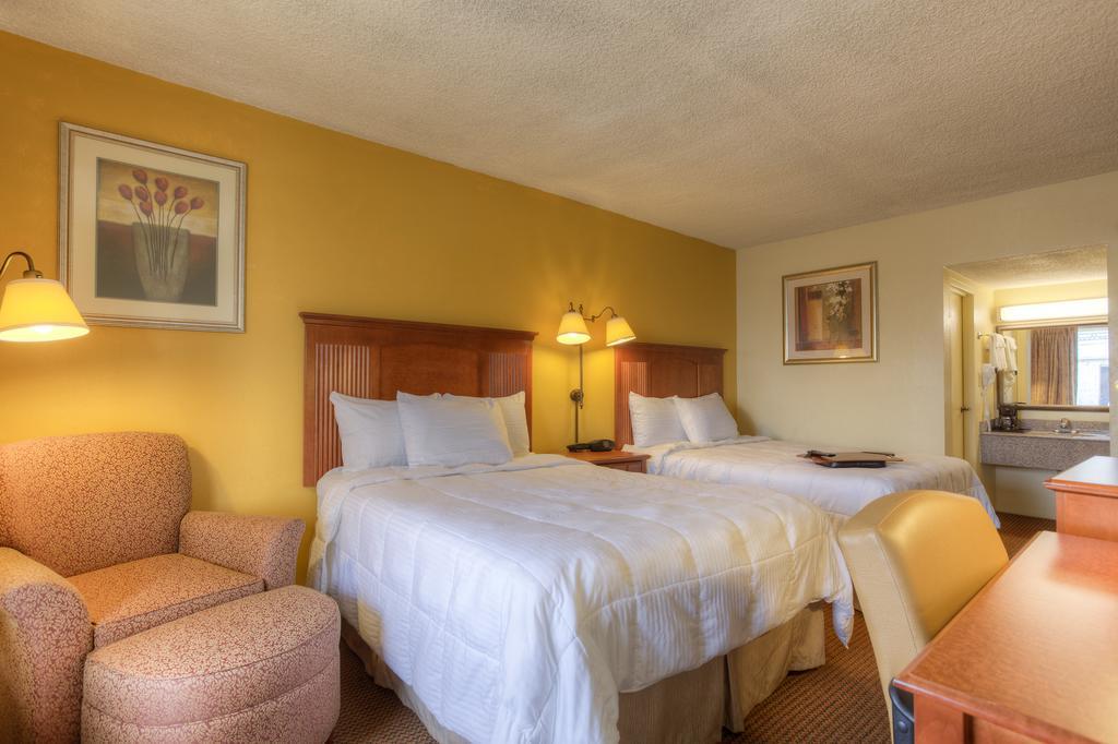 Econo Lodge Byron Zimmer foto