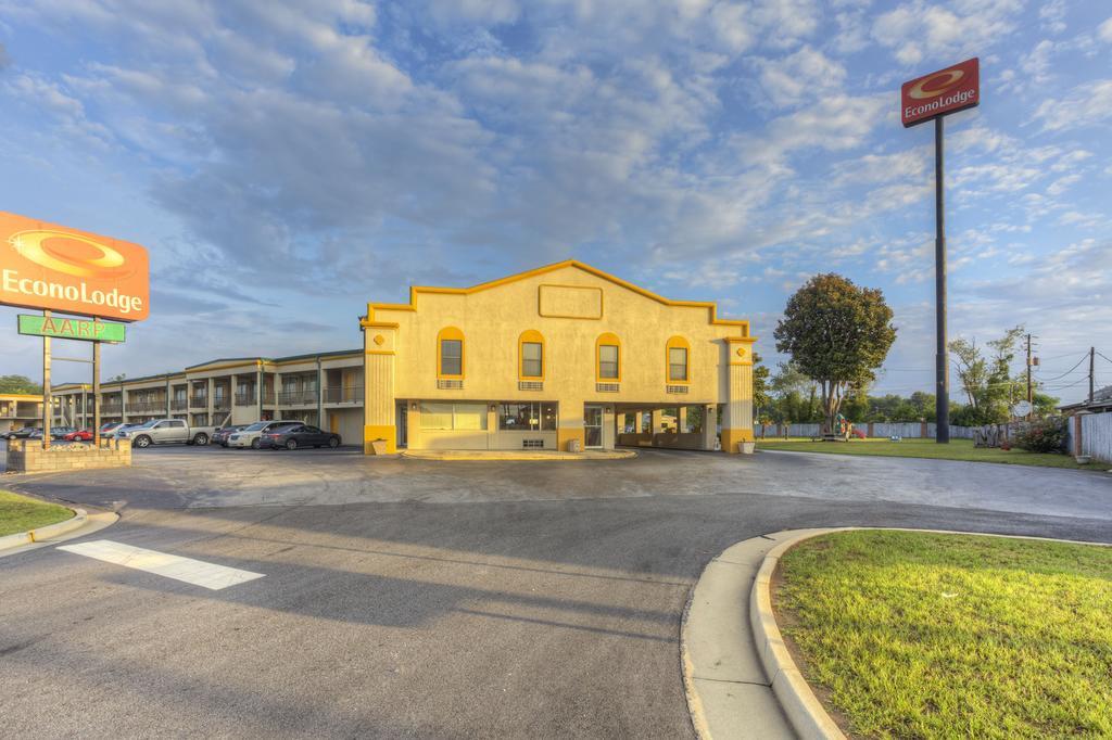Econo Lodge Byron Exterior foto