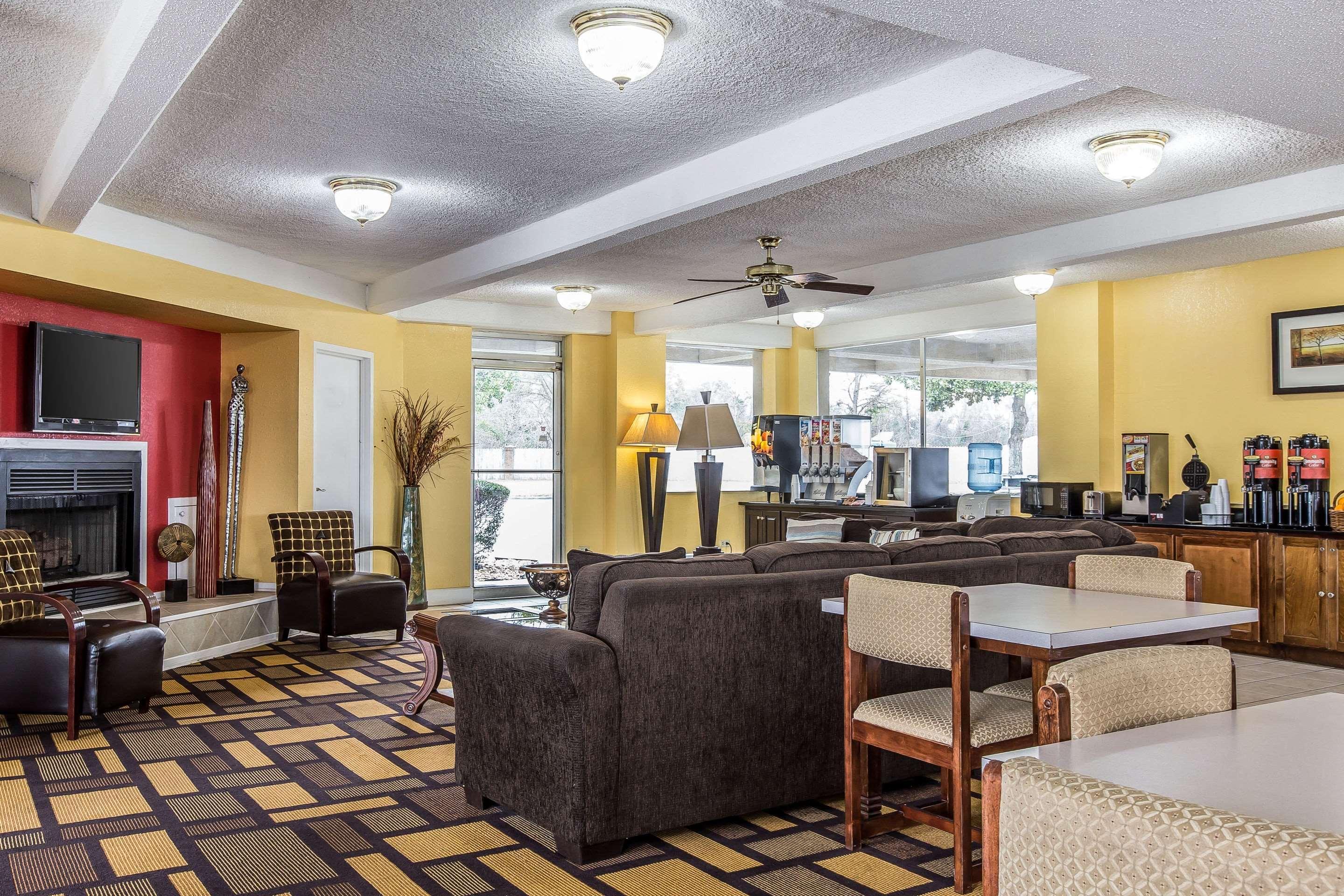 Econo Lodge Byron Exterior foto